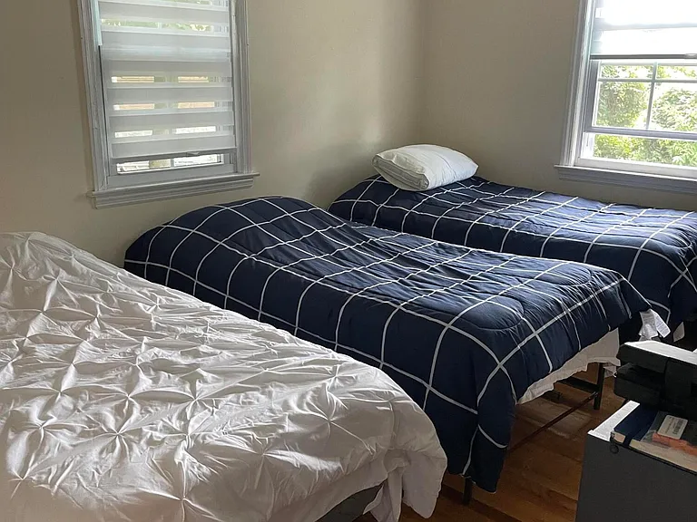 98 Neptune Ave — Photo 12