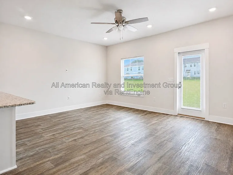 8893 Brigade Trl — Photo 13