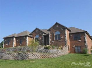 2707 W Heights Ln, Ozark, MO 65721