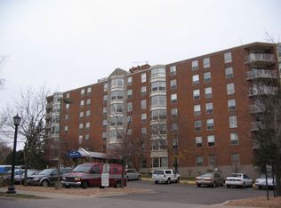 1425 W 28th St APT T07, Minneapolis, MN 55408