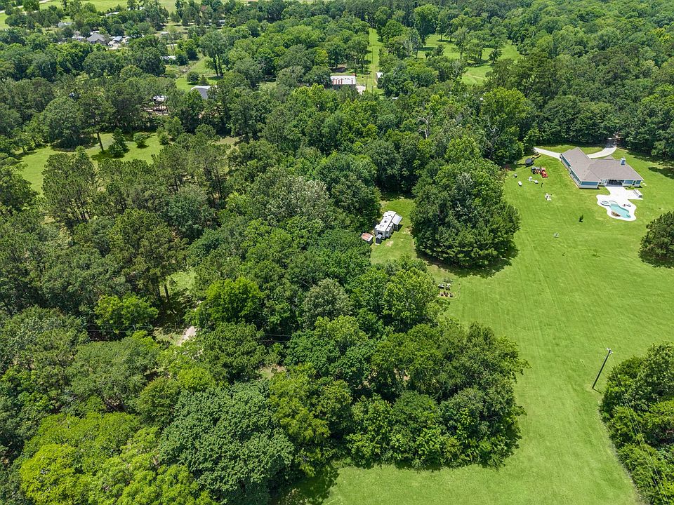 1st image of 17260 Dutch Rd