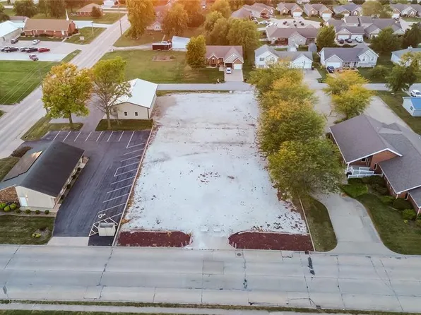 1120 S Liberty St, Jerseyville, IL 62052