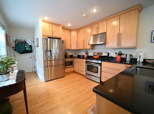 21 Russell St #4, Brookline, MA 02446