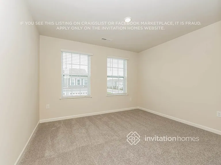 1011 Legacy Ct — Photo 12