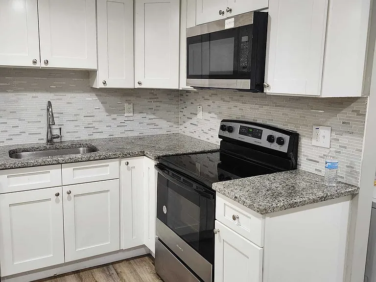 1309 W Wingohocking St #B — Photo 11