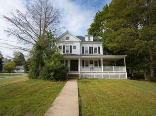 115 Central St, Foxboro, MA 02035