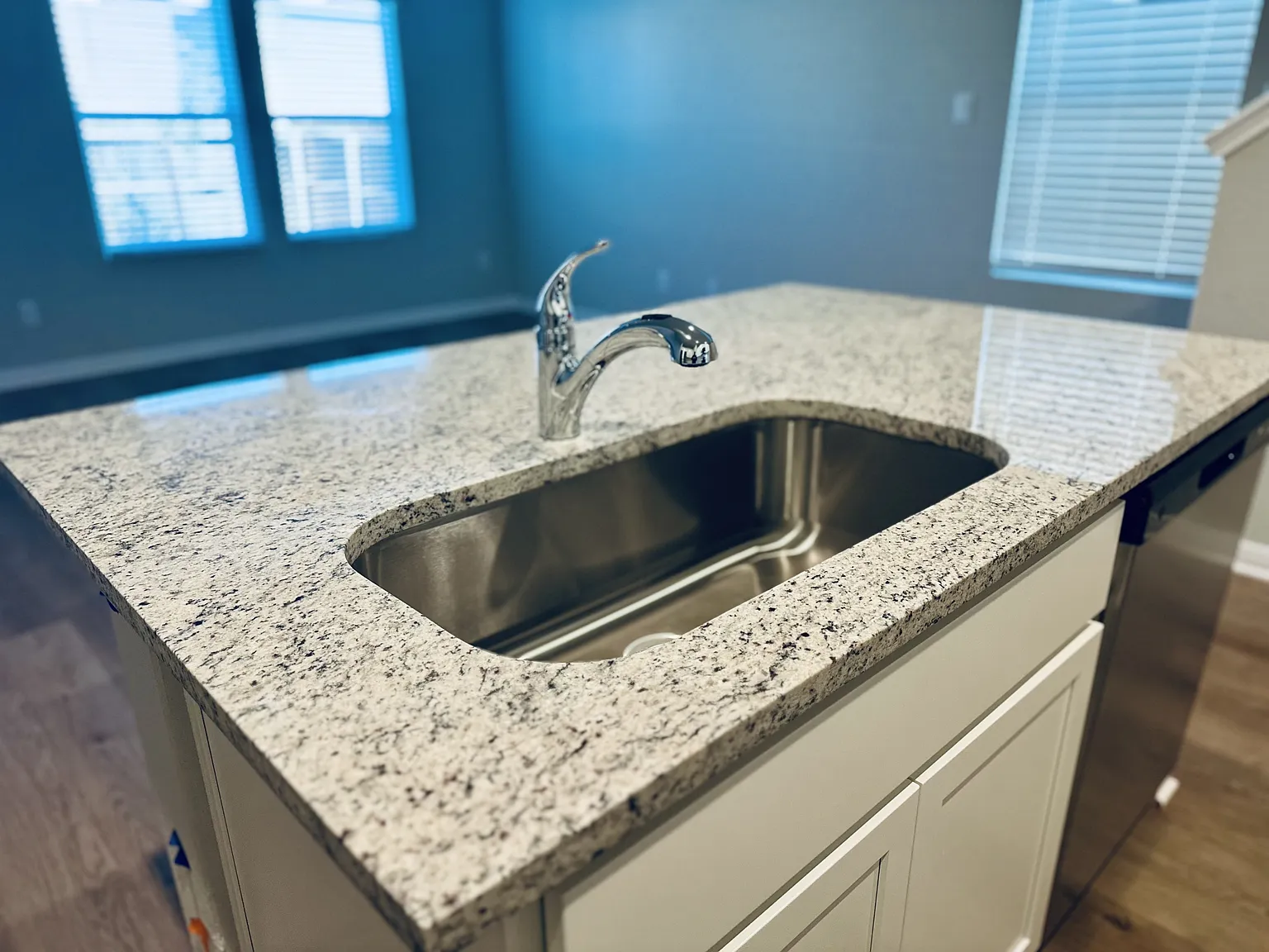 3846 Abbott Pass - 102 — Photo 3