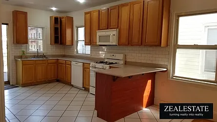 Rented by ZealEstate Group Inc