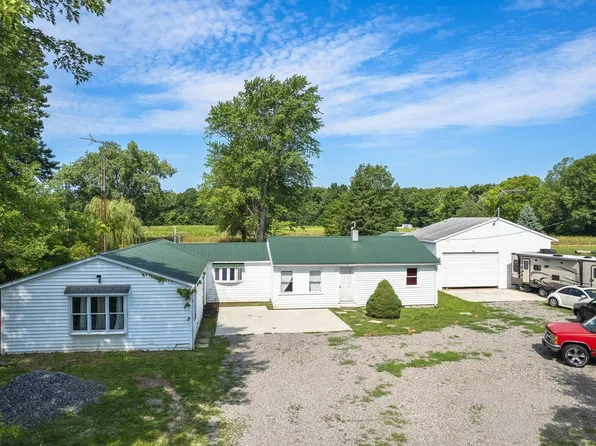 530 N County Line Rd E, Lafayette, IN 47905