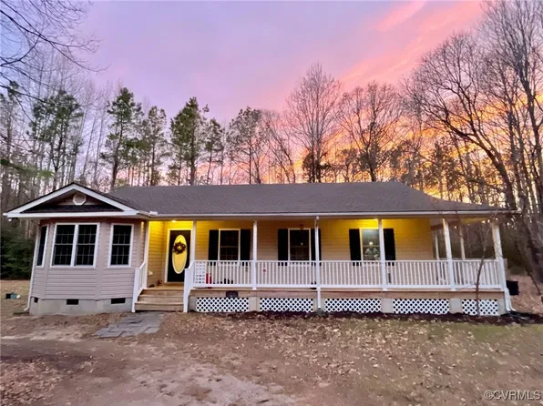 12541 Mount Olive Cohoke Rd, West Point, VA 23181