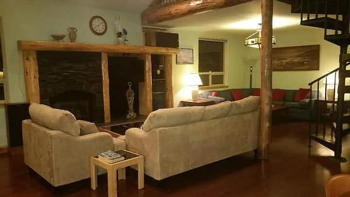 1270 Herbert Ave — Photo 3