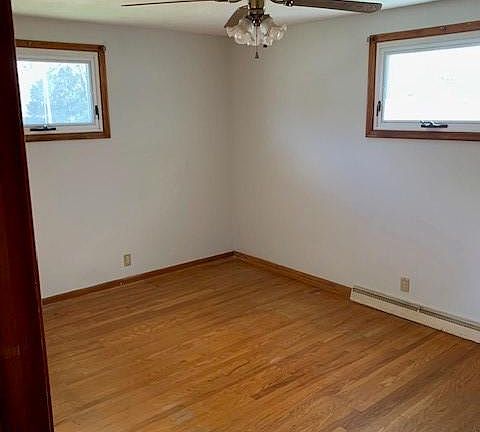 3rd image of 7838 Stuhldreher St NW