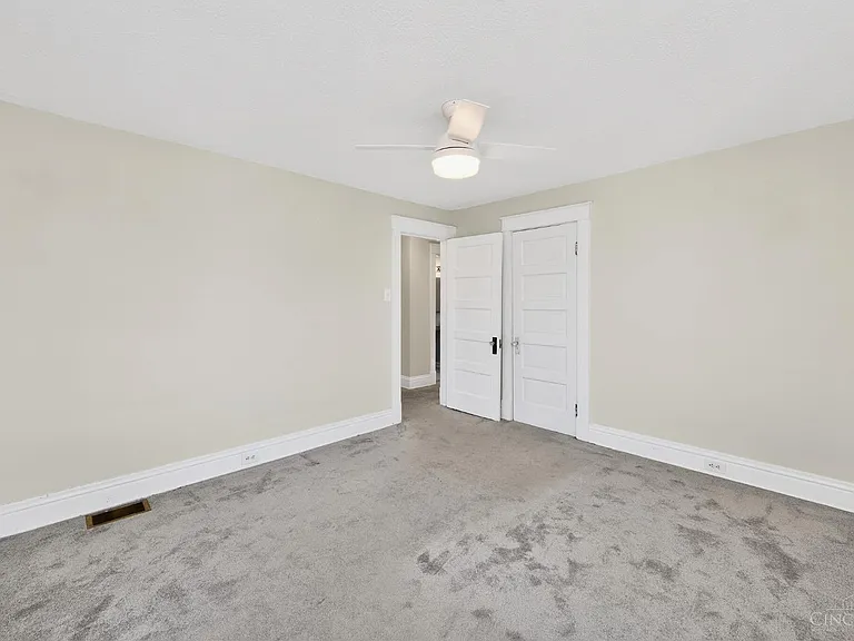1007 W Loveland Ave — Photo 20