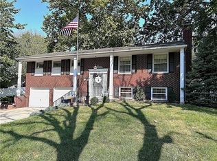 3722 Birchwood Dr, Kansas City, MO 64137
