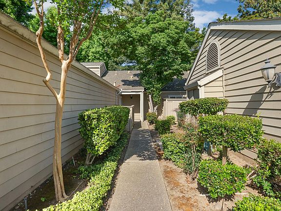5th image of 5856 Alexandria Pl