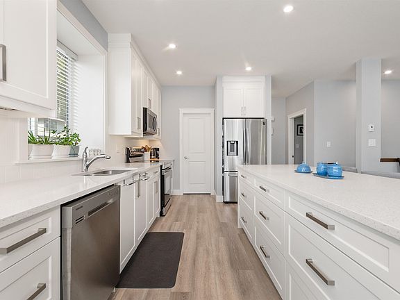 5th image of 21196 Kettle Valley Rd #13