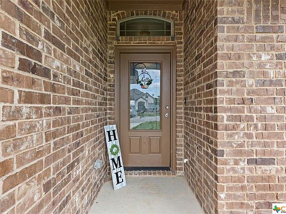 4th image of 2726 Paisley Dr