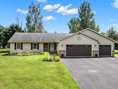 5570 CRESCENT VIEW DRIVE, Stevens Point, WI, 54482