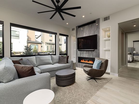 2nd image of 67 Caballada St