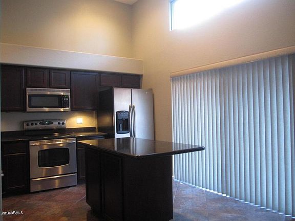 4th image of 305 S Wilson St Unit 109