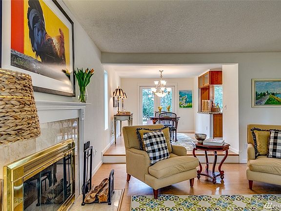 5th image of 4643 Blakely Ave NE