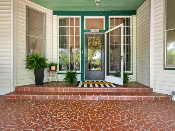 1201 SE 4th Ave, Mineral Wells, TX 76067