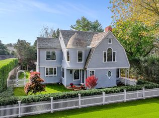 43 Mill Hill Ln, East Hampton, NY 11937