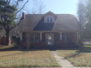 602 E Fordyce St, England, AR 72046