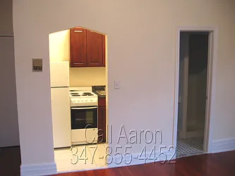 Rented by Urban Ambiance