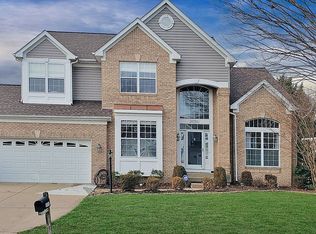 20761 Rainsboro Dr, Ashburn, VA 20147