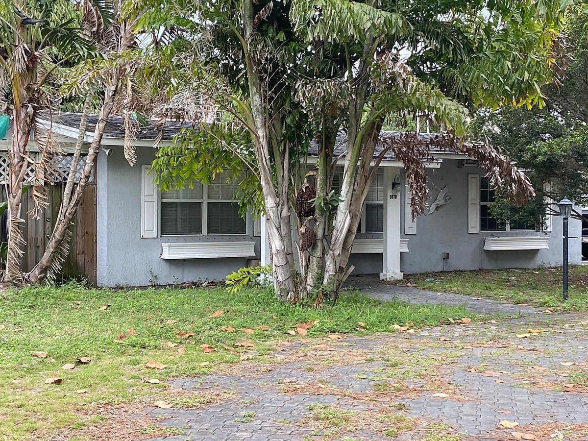 9670 Mockingbird Ln, Micco, FL 32976 Zillow