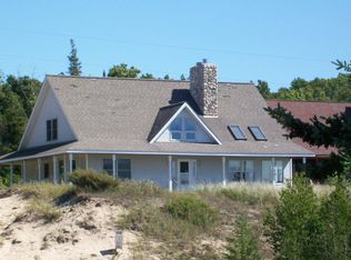 37830 Lake Shore Rd, Beaver Island, MI 49782