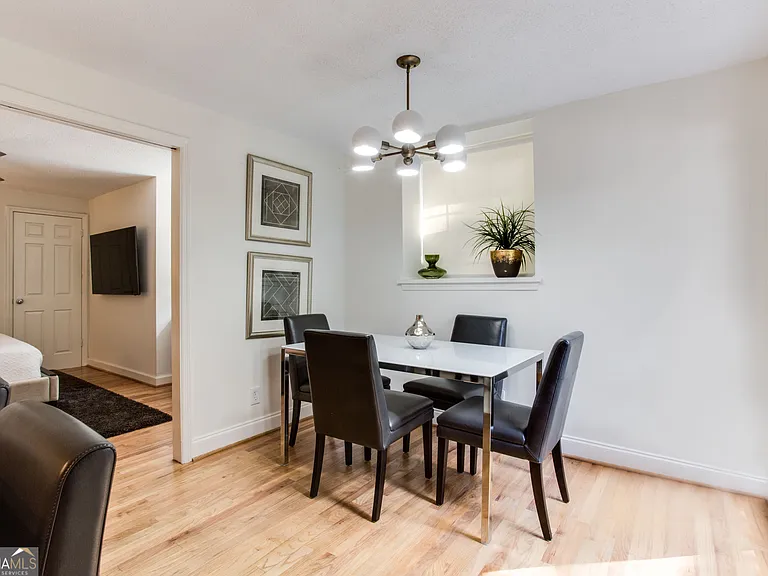524 Seminole Ave NE — Photo 52