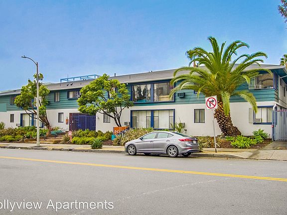 3rd image of 1737 N Orange Dr APT 20
