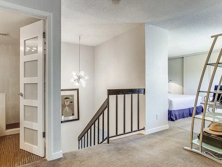 3955 Buena Vista St — Photo 7