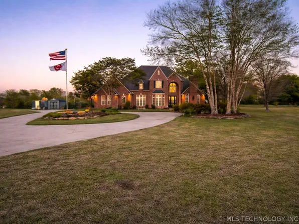 24206 N 3962nd Rd, Bartlesville, OK 74006