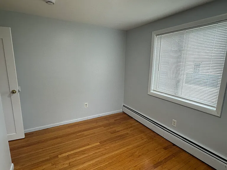 243 Lake St — Photo 6