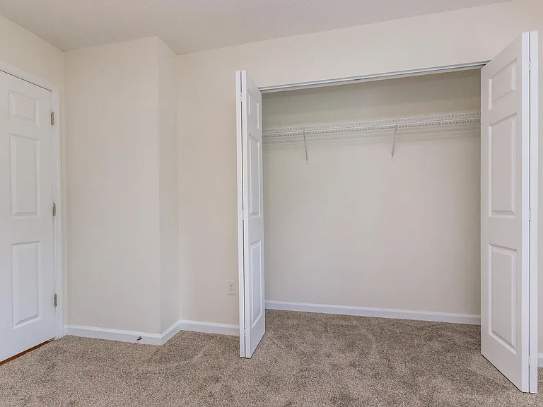 Baytree Condominiums — Photo 41