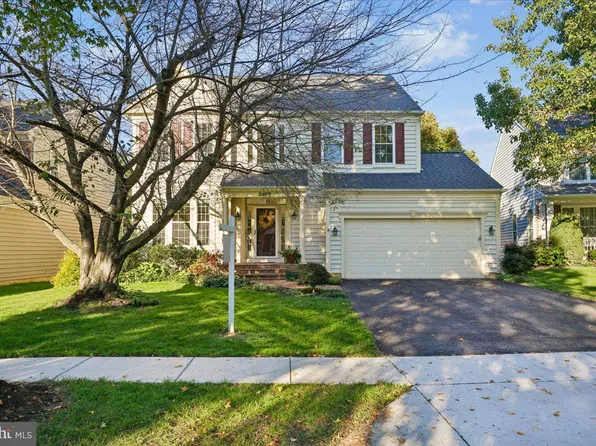 21409 Emerald Dr, Germantown, MD 20876