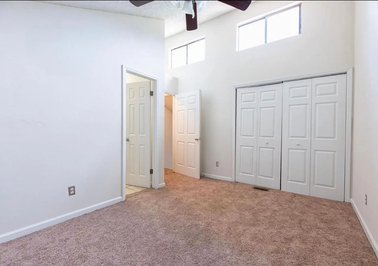2400 Sandpiper St - Available August 2026 — Photo 4