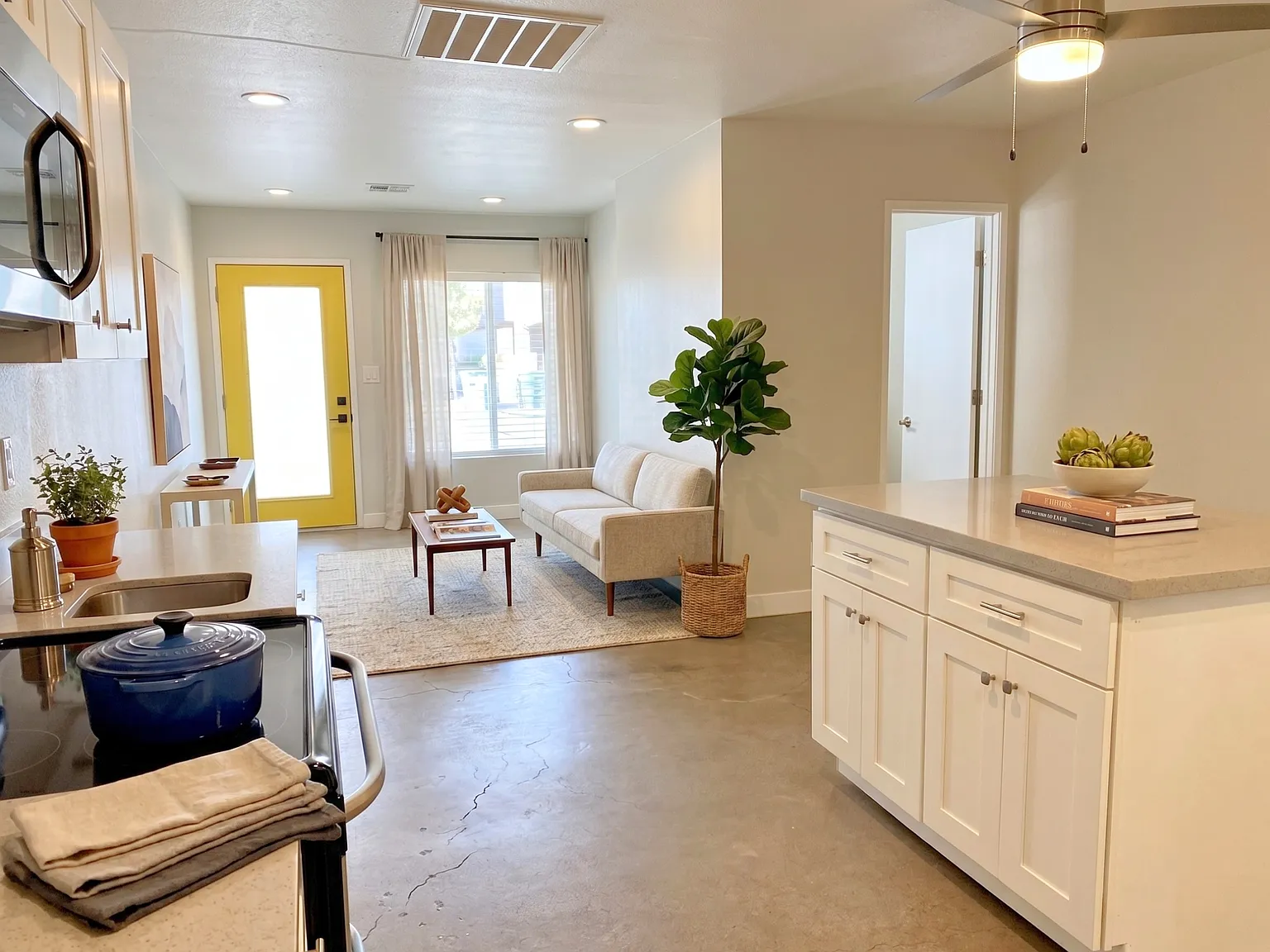 1 bed, 780 sqft, $1,395 — Photo 4
