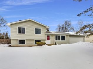 1749 Sartell Ave, Eagan, MN 55122