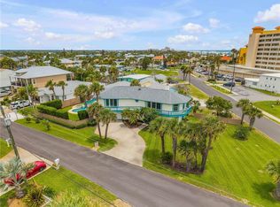 320 Due East St, New Smyrna Beach, FL 32169