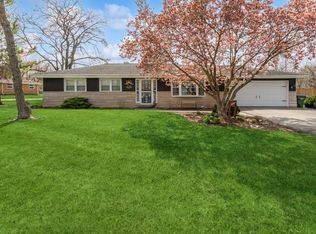 25560 S Parkside Dr, Channahon, IL 60410