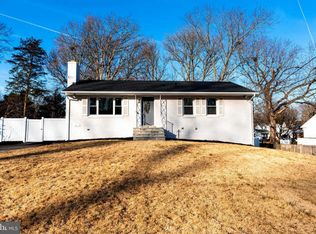 7605 Lauralin Pl, Springfield, VA 22150