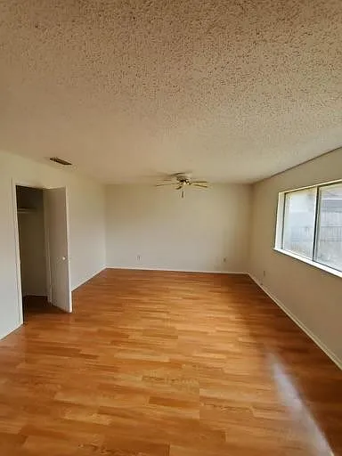 2210 Greenvalley Dr — Photo 19