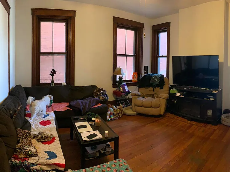 2333 Wheeler St — Photo 8