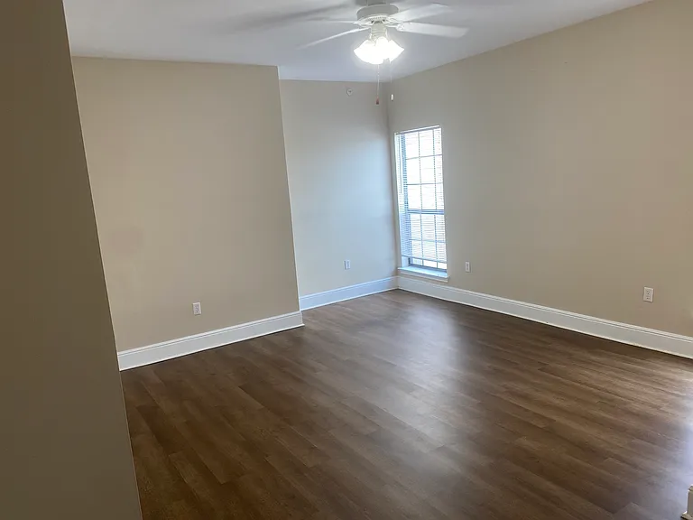 2301 Midwestern Pkwy #212 — Photo 15