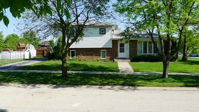 1st image of 9242 W 170th Pl