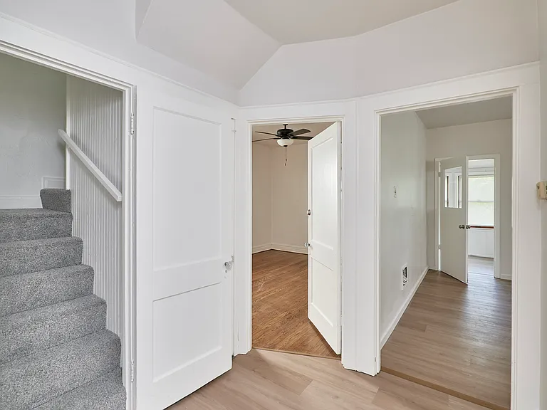 4673 Dewey Ave — Photo 9